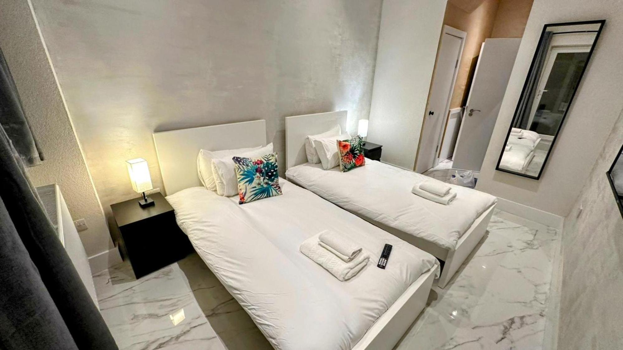 Luxury Fulham 3 Bedroom Garden House London Exteriör bild
